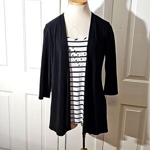 FRANK LYMAN striped layered top Classic black and white size 6. Excellent cond.